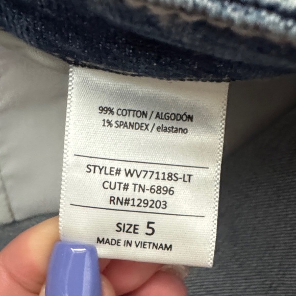 Cello Medium Blue Distressed High Rise straight Jeans - Picture 10 of 10